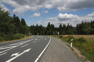 B242 in Sonnenberg, Blick Richtung Brocken