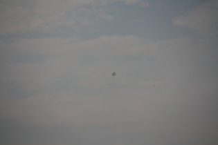 … Zoom auf den Gasballon