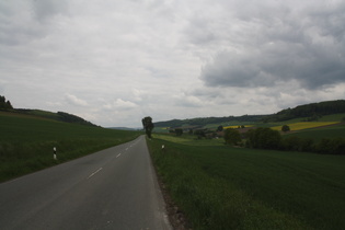 Abfahrt östlich des Abbenburger Forst nach Ovenhausen