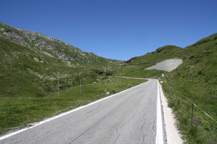 Kehrengruppe der Splügenstraße zwischen Monte Spluga und Passhöhe