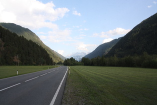 Iseltal, Blick nach Südosten Richtung Lienzer Dolomiten