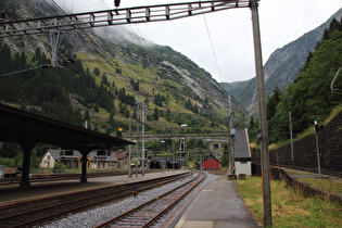 Bahnhof Göschenen mit Nordportal des Gotthardtunnels