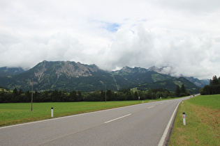 Blick auf die Tannheimer Berge