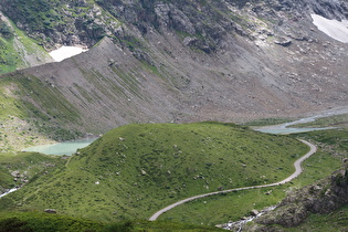 Zoom auf Moränen des Steingletschers und den Steinsee