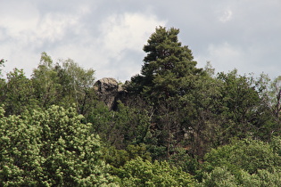 5. Zoom auf Felsformationen in der Teufelsmauer von West nach Ost