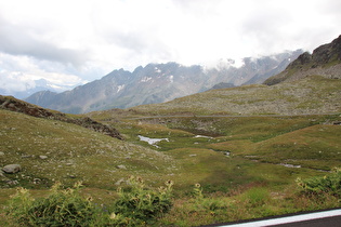 Südrampe, Blick auf Berge der Gruppo Sobretta-Gavia …
