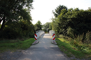 die Löwenbrücke über die Fluthamel, Nordseite