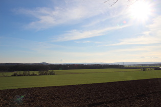 Blick nach Südwesten auf Benther Berg und Deister