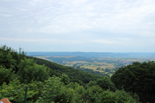 Aussichtspunkt Schwalbenthal, Blick nach Nordosten …