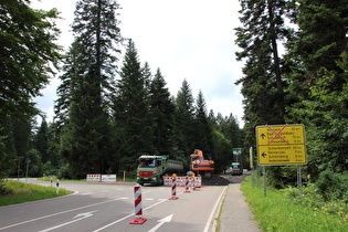 Straßenbaustelle zwischen Freudenstadt und Zwieselberg, Straßensperre nahe Freudenstadt