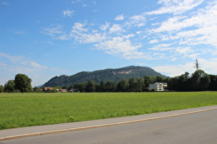 … und Blick nach Nordosten auf Gebhardsberg und Känzele