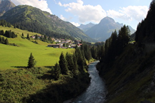 Blick über den Lech und Stubenbach zum Omeshorn