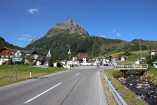 Ostende der Silvretta-Hochalpenstraße, Blick über Wirl zur Ballunspitze
