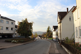 in Holzminden, Blick vom Kiesberg zum Köterberg