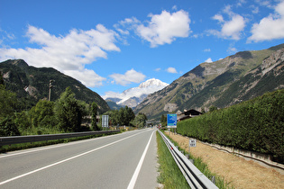 zwischen Le Pont und Morgex, Blick zum Massif du Mont-Blanc