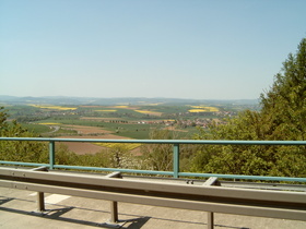 Blick nach Westen oberhalb von Homberg (Efze)