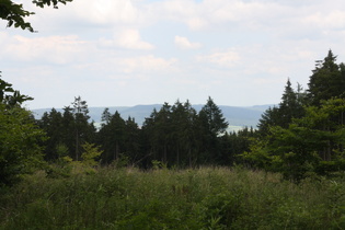 Blick vom Süntel nach Nordwesten auf den Deister