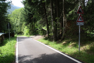 Brennerradweg, oberes Ende des Steilstücks unterhalb der alten Brennerbahntrasse