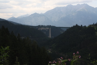 Zoom auf die "Europabrücke" im Zuge der Brenner Autobahn A13