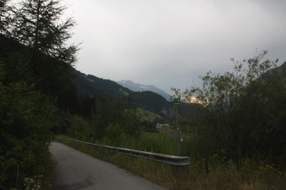 Inntalradweg zwischen Schönwies und Zams, beachtenswert ist die "Tallage" des Radweges