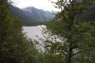 Blick von der Westrampe auf den Lago del Predil