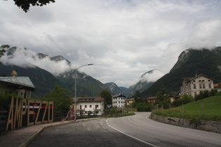 Ampezzo, am unteren Ende des Val Lumiei