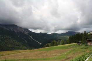 Blick von Sauris di sopra ins Val Lumiei