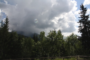 ein Regenschauer über dem Val Piova