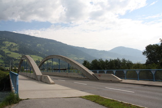 die erste Draubrücke unterhalb der Iselmündung