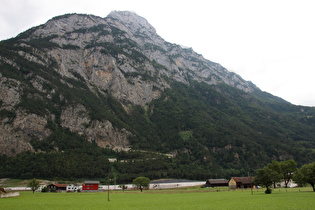 etwas weiter südlich, Blick zum Nordportal des Gotthard-Basistunnels