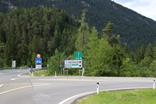 Abzweig von der Fernpassstraße nach Ehrwald