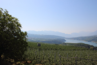 Blick über den Lago di Santa Gustiana nach Süden