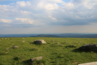 Blick vom Gipfel nach Süden zum Wurmberg