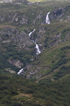 Zoom auf die oberen sichtbaren Wasserfälle