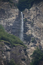 Zoom auf den obersten Wasserfall
