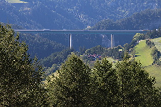 Zoom auf die Europabrücke