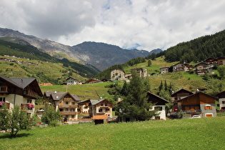 … und Blick über das Val Zebrù zum Cresta del Cristallo