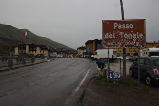 „Dach der Etappe“: Passo del Tonale; Blick nach Osten …