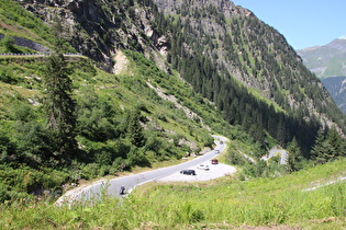 weiter unten, Blick auf die Silvretta-Hochalpenstraße