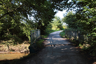 Brücke über die Wietze nördlich von Altwarmbüchen